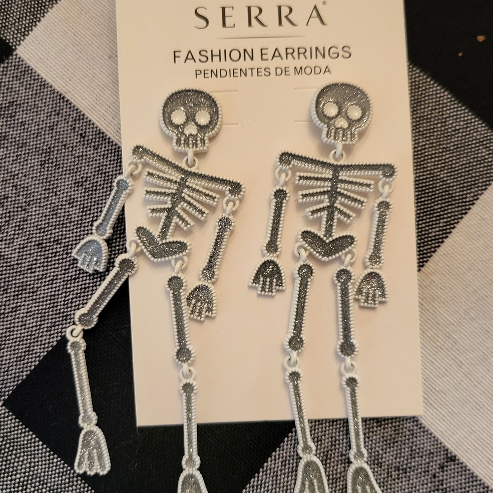 Skellington earrings